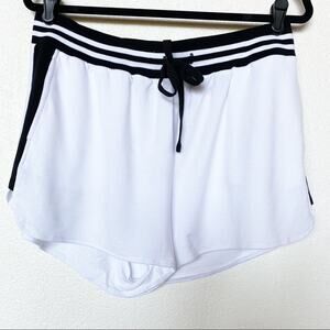 BB Dakota Black and White Active Lounge Shorts Size Large